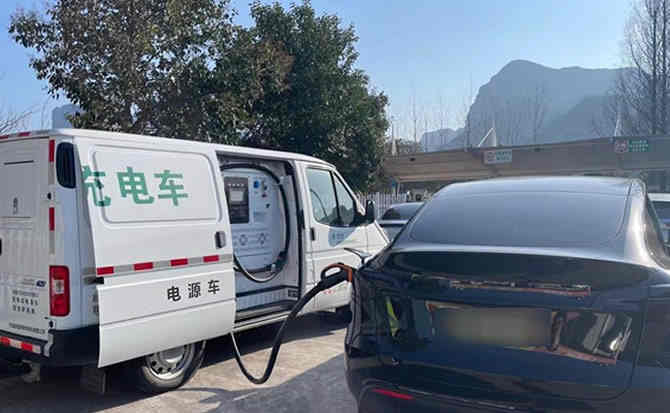 忻府区汽车搭电