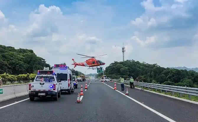 忻府区高速公路汽车救援案例